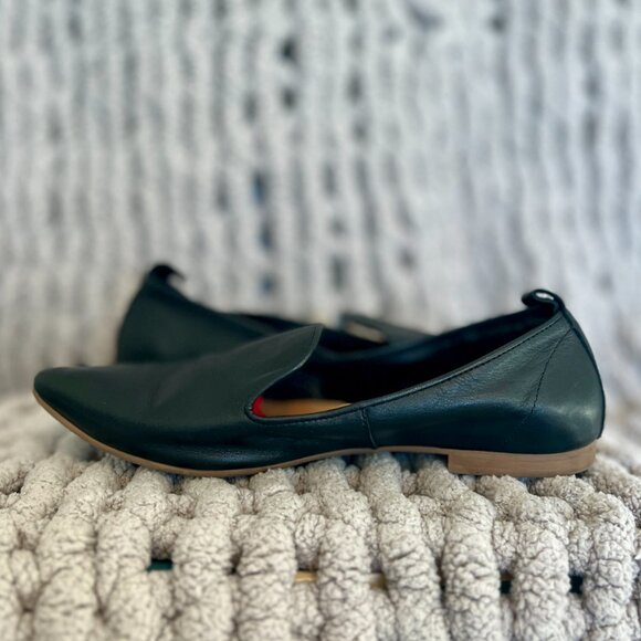Bueno Leather Flats – Size 8 Black Slip-On Comfort - Picture 15 of 15